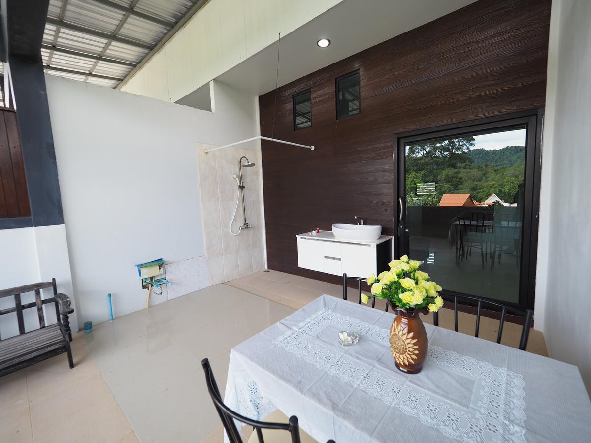 Poonsap Apartment Ban Ai Dao Esterno foto